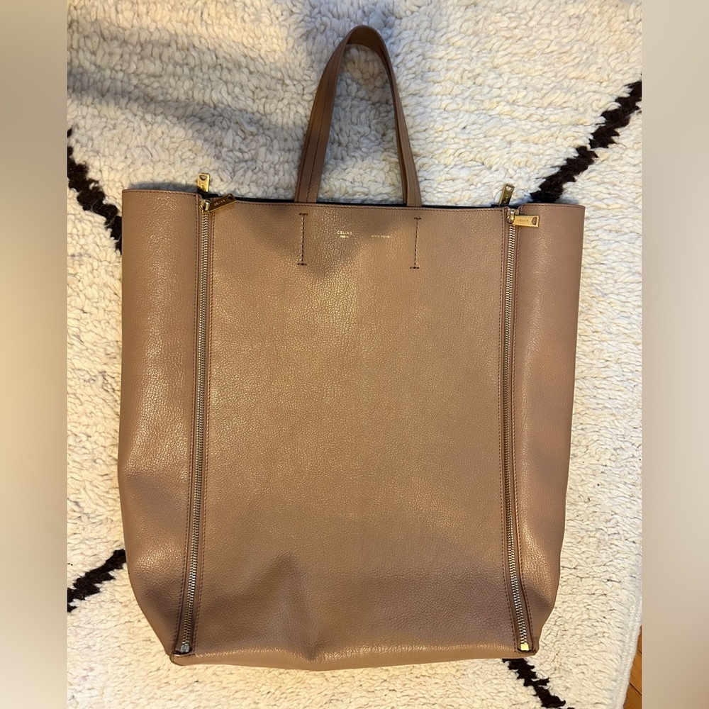 “Old Céline” aka Phoebe Philo era zippered cabas tote